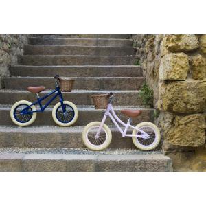 Banwood - BU12 - Draisienne first go vélo sans pédale et casque rose (456438)